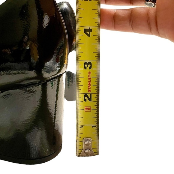 FINAL PRICE Size 7 Black patent leather Heeled loafers Gold hardware Jenn Ardor - Picture 8 of 10